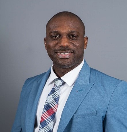 ayo_owodunni_cropped.png